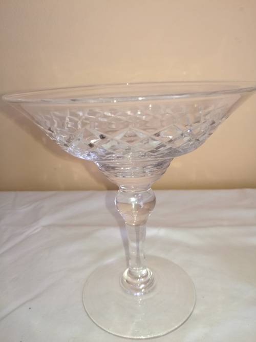 STUART CRYSTAL CENTRE PIECE/ BONBON DISH