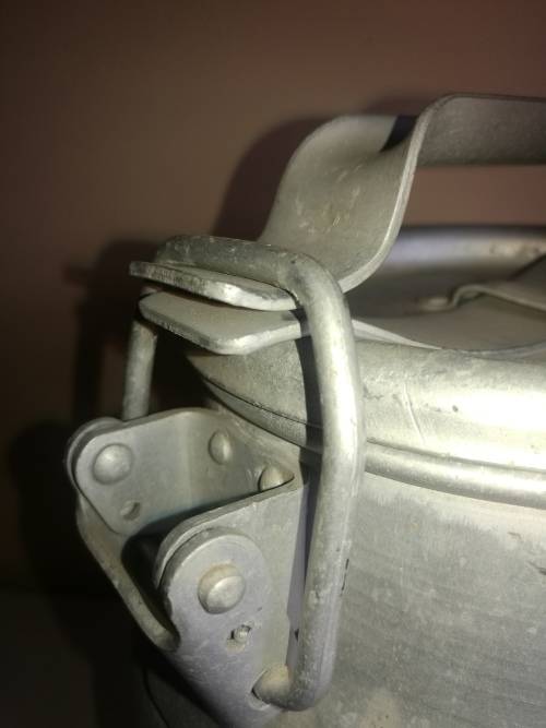 STUNNING ALUMINIUM MILK CAN