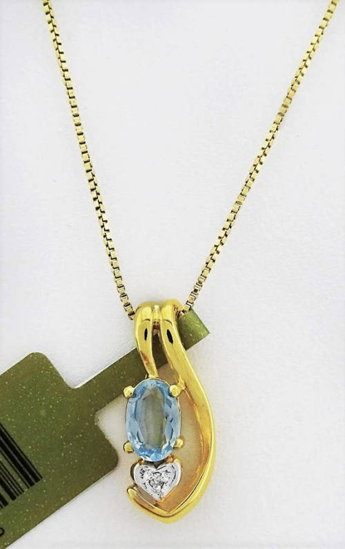 Aquamarine and DIAMOND gold pendant and chain