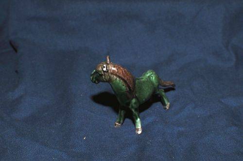 VARIETY OF HORSE ORNAMENTS