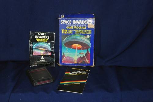 Atari `Space Invaders` (1pc)