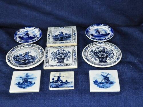 Delft Mini Tiles and Miniature Plates  (9pcs)
