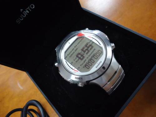 Suunto D6i Stainless Steel -Brand new - Underwater Computerized Diving watch