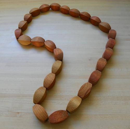 SOLID WOOD NECKLACE 79CM