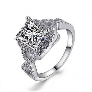 18K WHITE GOLD PLATED DIAMOND CZ RING SIZE 8
