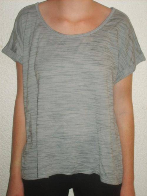 GREY CASUAL TOP. KELSO CASUAL. SIZE 14 .AS NEW