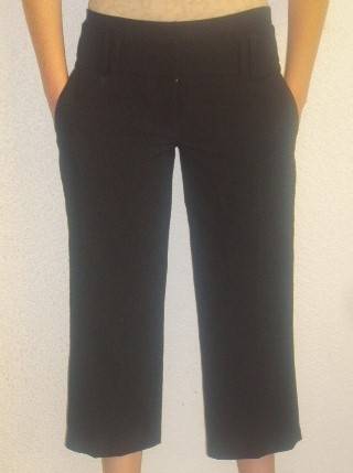 CROPPED BLACK PANTS. ATMOSPHERE  SIZE 38 AS NEW