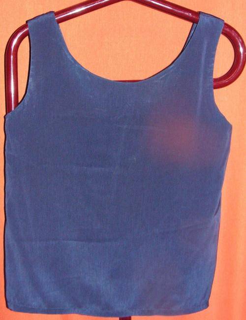 ROYAL BLUE SLEEVELESS TANK SHIRT. SIZE 16. CONDITION: AS NEW
