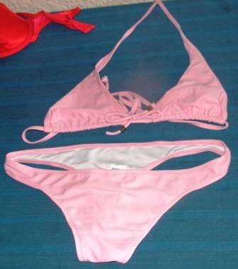 PINK TWO PIECE SWIMMING COSTUME RED SMALL CONDITION: GOOD