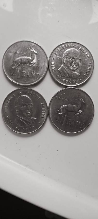AU 1990 R1 R.S.A , Pieter W. Botha 27 coins bid on 1 to take them all