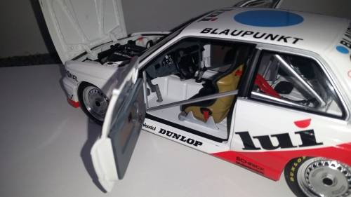 1:18 Minichamps BMW M3 DTM 1987 Manthey #24 Norisring Team Isert Blaupunkt