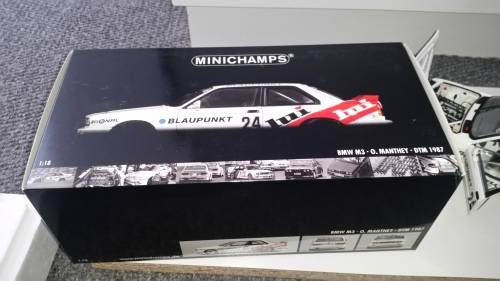 1:18 Minichamps BMW M3 DTM 1987 Manthey #24 Norisring Team Isert Blaupunkt