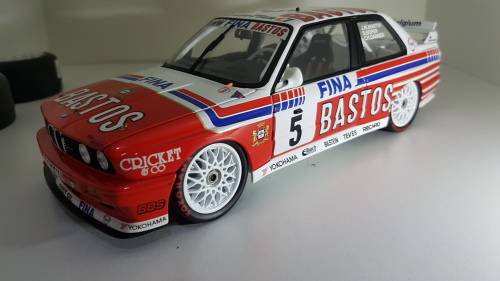 1/18 Dealer Edition Minichamps BMW M3 E30 Bastos - Soper