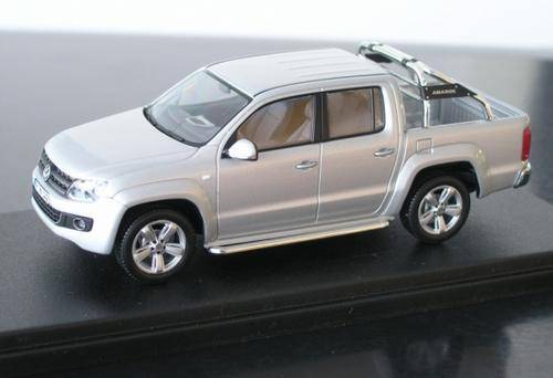 VW Amarok 1:43 Scale Dealer Edition