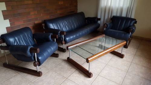 Leather Lounge Suite