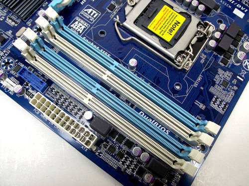 Gigabyte B75M-D3H Intel LGA 1155 Motherboard