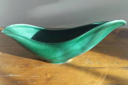 LOT 37: VINTAGE DROSTDY VASE