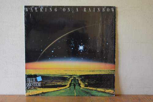 BLUE SYSTEM - WALKING ON A RAINBOW - VG+/VG+