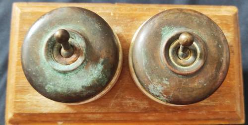 8 x Vintage brass / ceramic switches