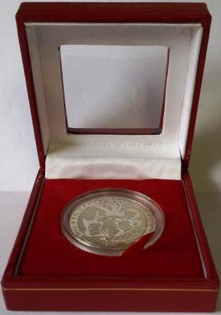 1994 Conservation R1 - Silver -  in red coin display box