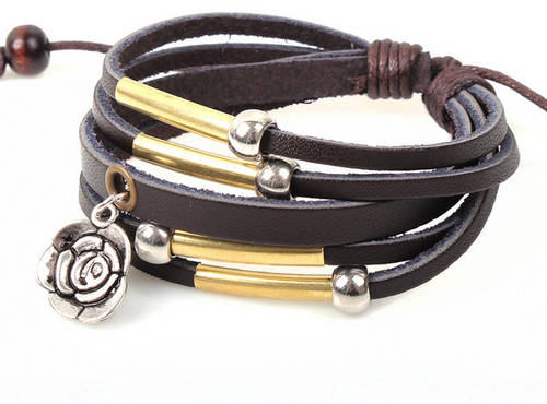 Woven Leather Vintage-looking Bracelet - Rose
