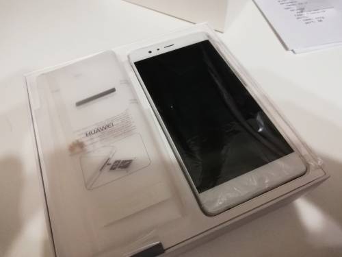 Huawei P9 (EVA-L09)