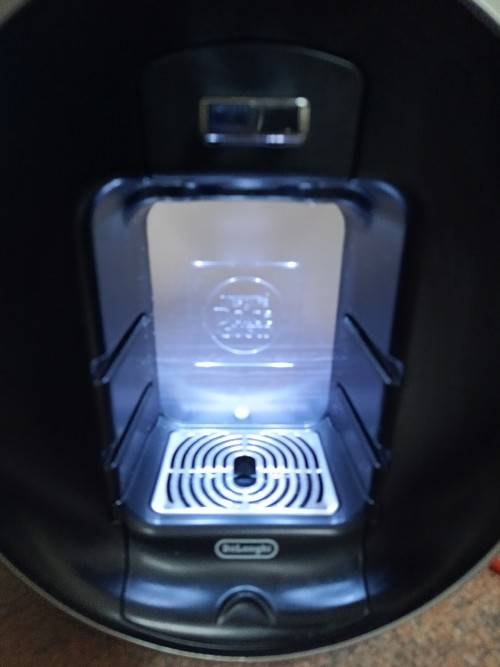 DeLonghi Nescafe Dolce Gusto Circolo Coffee Machine