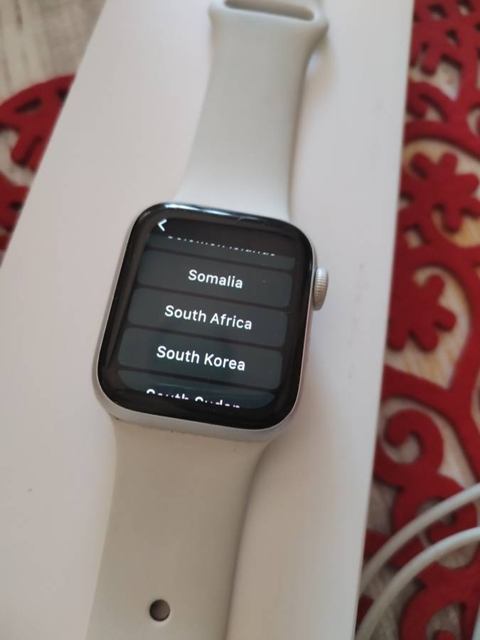 Apple Watch Series 5 40mm GPS Only