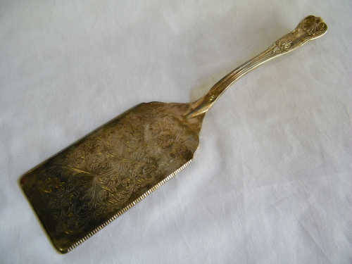 Silver Plated cake lifter - as per photo