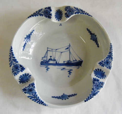 Delft Ashtray 1040 - as per photo