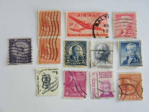 Lot of 11 USA stamps - @ R1 start - as per photo