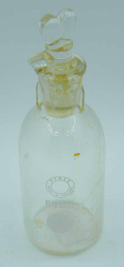 Pyrex 60ml lab bottle - as per photo