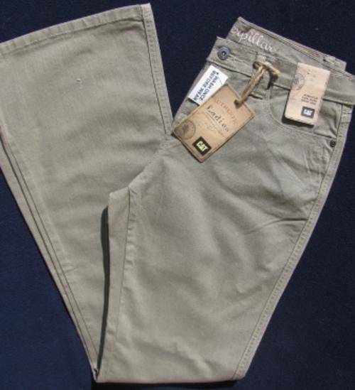 Caterpillar Ladies stretch low rise boot leg jean size 34