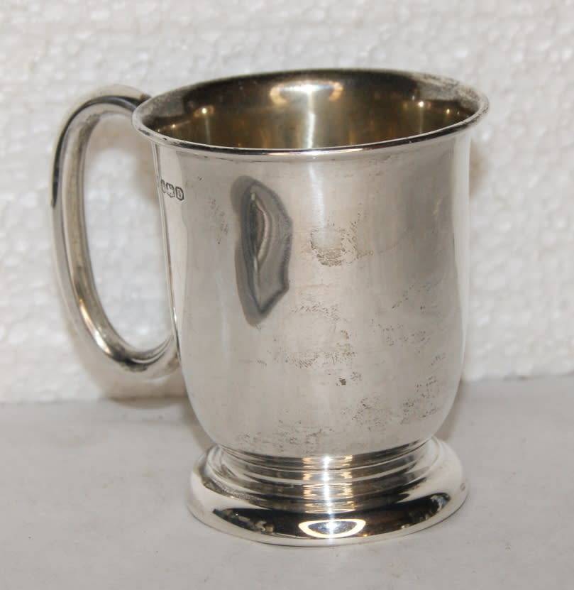 ~~~Sheffield Hallmarked Silver Christening Cup 1946~~~ CRAZY LOW R1 START