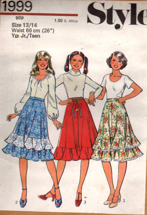 Sewing Pattern Style 1999 Teen Skirts size 13-14 waist 66cm