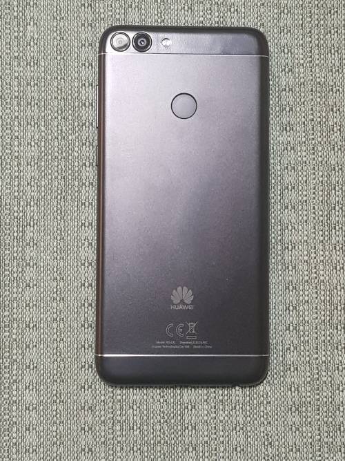 HUAWEI  P SMART 32GB,BLK,10/10,LOCAL,FREE ACCESSORIES,BUY NOW PRICE OF R2999 INCLUDES FREE SHIPPING