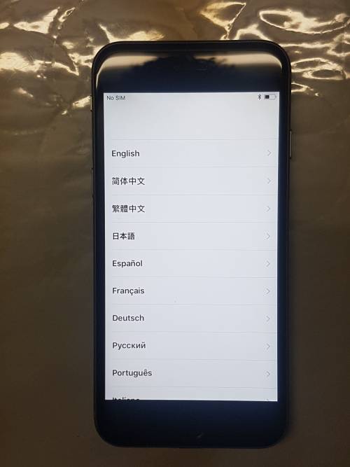 iPhone 6S 64GB, 10/10,SPACE GREY/BLACK,CHARGER,USB CABLE,EARPHONES,LOCAL,MINT CONDITION