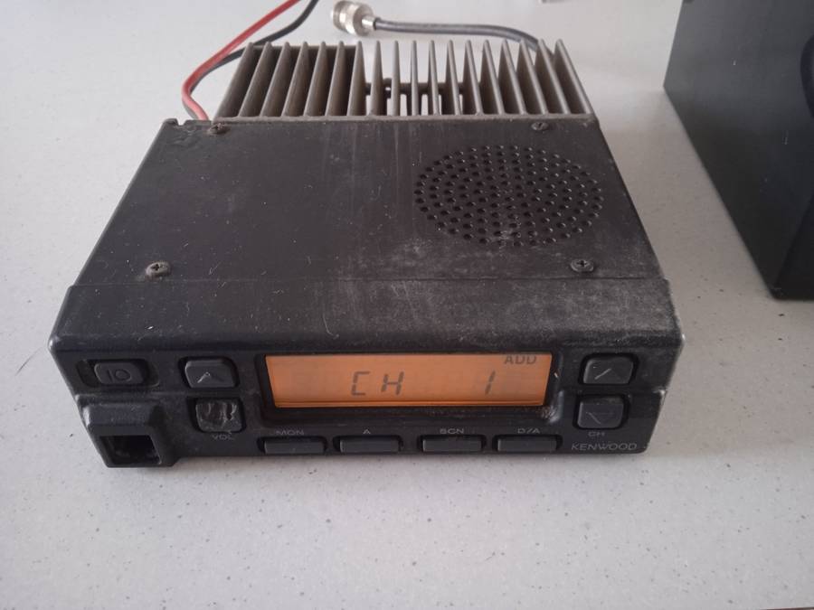 Kenwood VHF FM Transceiver - NOT FULLY TESTED