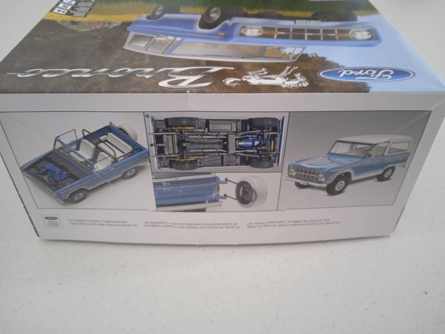 Revell Ford Bronco Kit