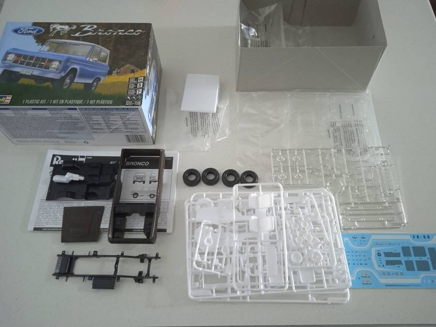 Revell Ford Bronco Kit