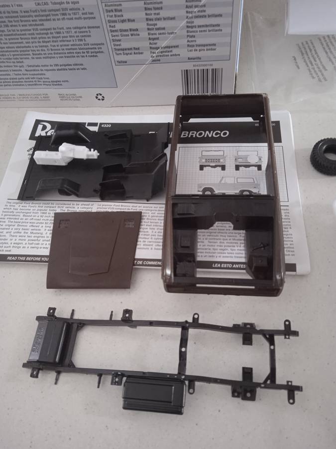 Revell Ford Bronco Kit