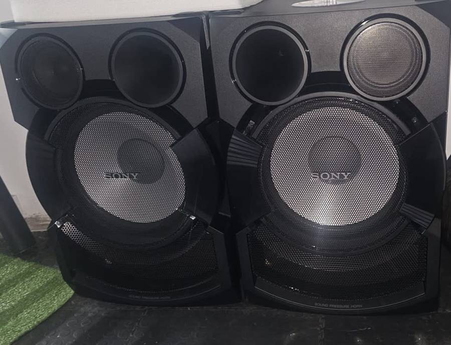 Sony Shake X70d Speakers (Speakers Only) - Powerful Audio for Your Entertainment!