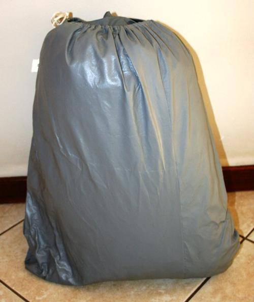 Car Cover "protectin from the elements"