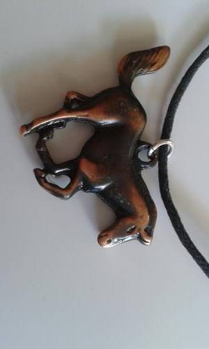 Horse pendant pendant