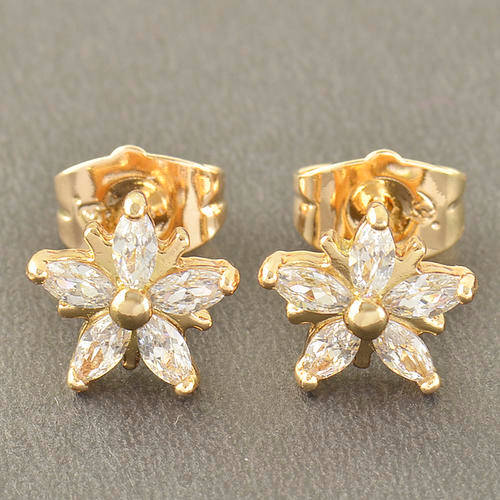 Shiny 9K Solid Gold Cubic Zirconia Ladies Flower Stud Earrings