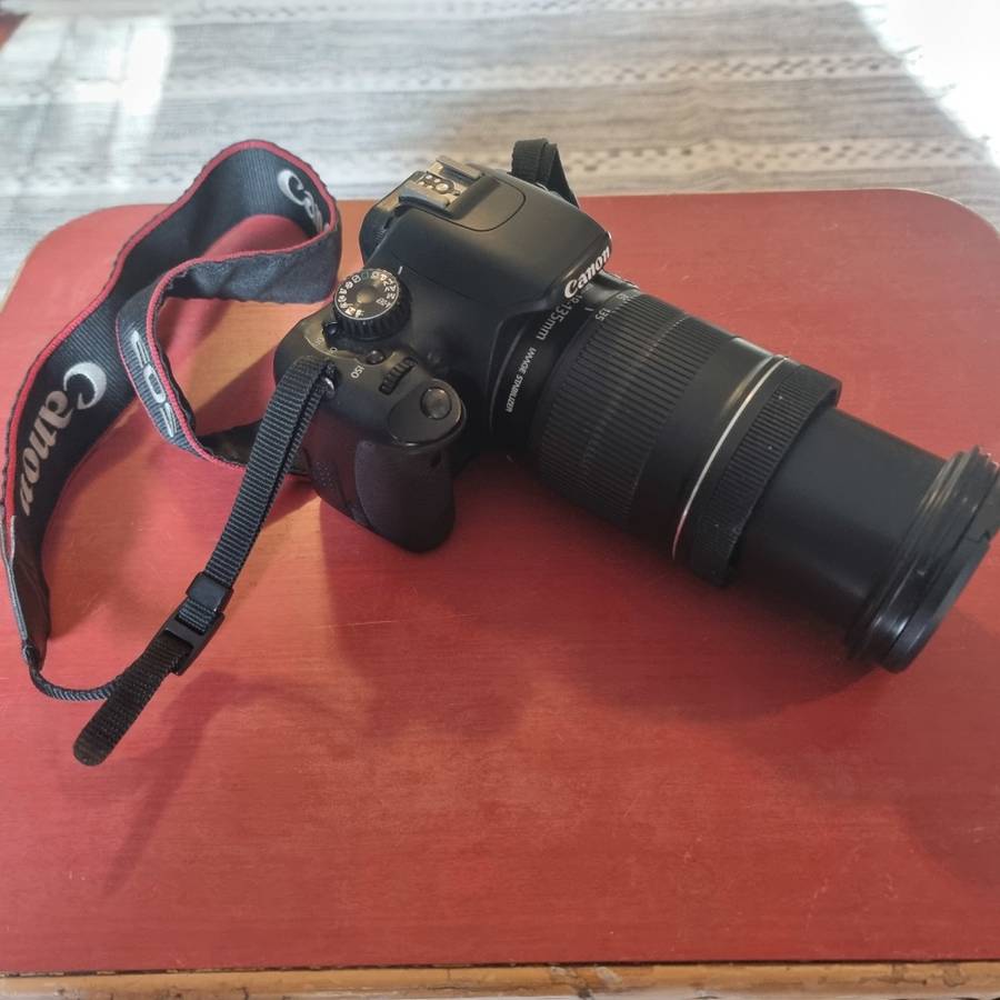 Canon EOS 550D with Canon EF-S 18-135mm lens (67mm)