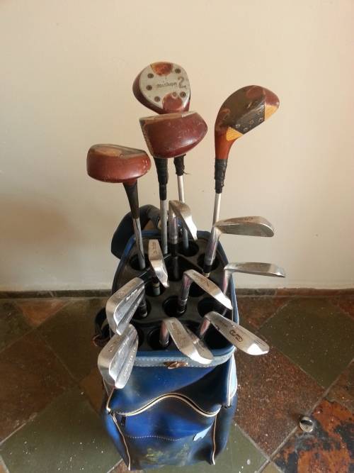 Golf Set with Bag.