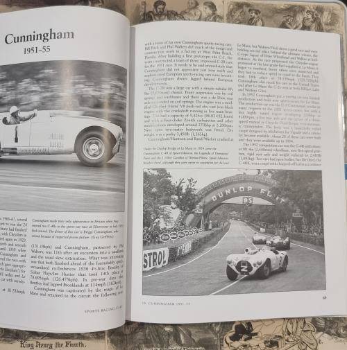 Sports Racing Cars by Anthony Pritchard - Hardcover