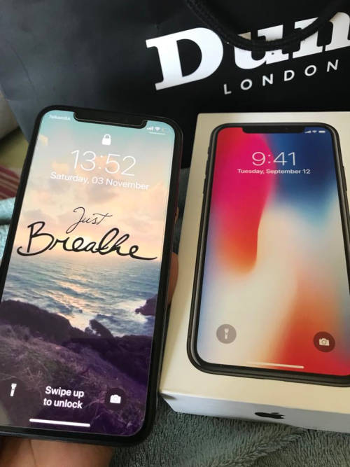 iPhone X, Space Grey (64GB capacity) *EXCELLENT CONDITION * , comes with box & brand new accessories