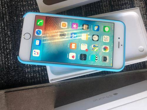 iPhone 6 Plus Gold (16 GB capacity) *GOOD CONDITION* with box & all accessories + Complementary case